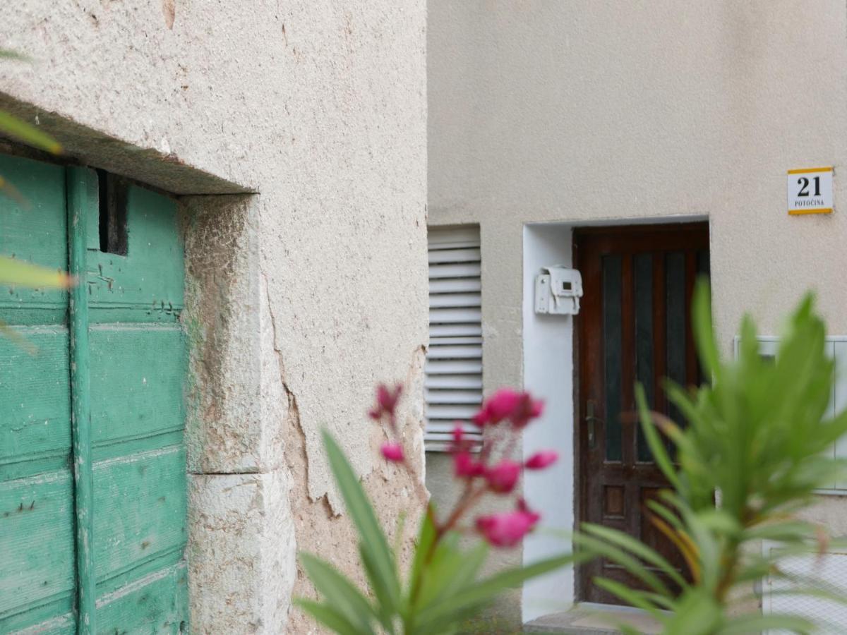 Potocina 21 Διαμέρισμα Vrbnik Εξωτερικό φωτογραφία